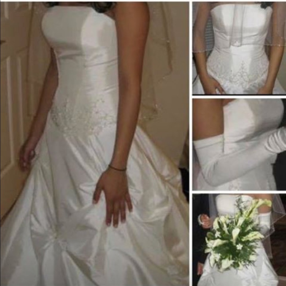 Wedding gown