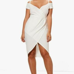 Boohoo Curve White Wrap Dress