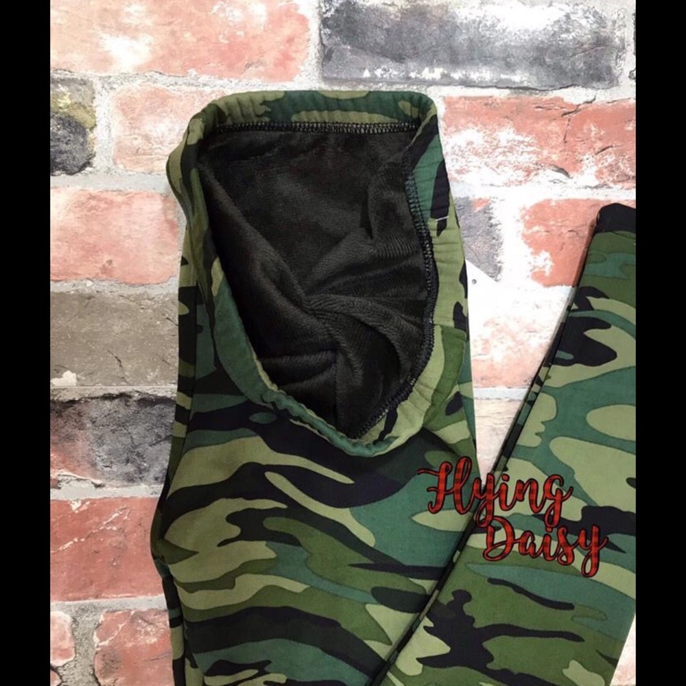 Faux FUR Lined Camo Leggings Camouflage Pants