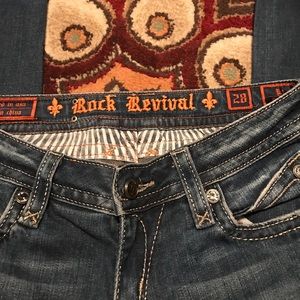 Rock Revival Jeans Sz 28