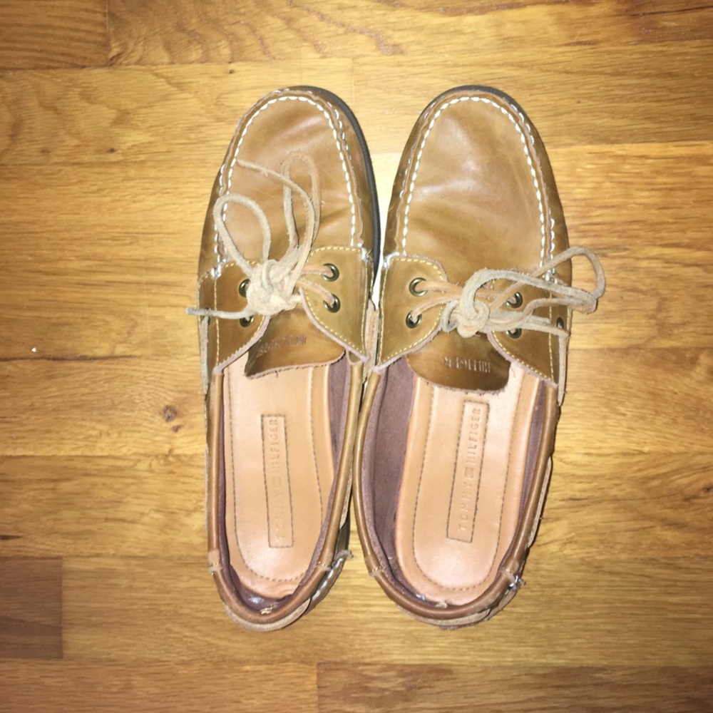 Timmy hilfiger boat shoes