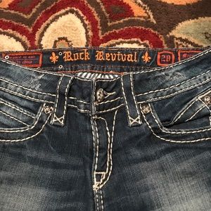 Rock revival capris size 28