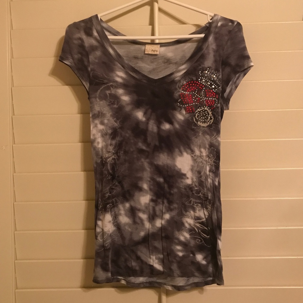 Size small top
