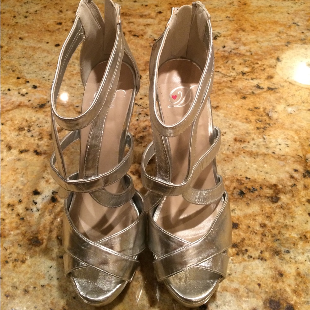 Shoes heels
