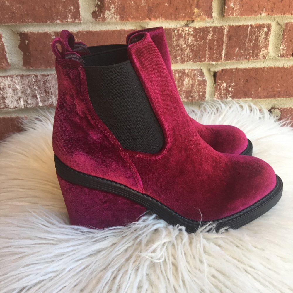 Beautiful Burgundy Bootie