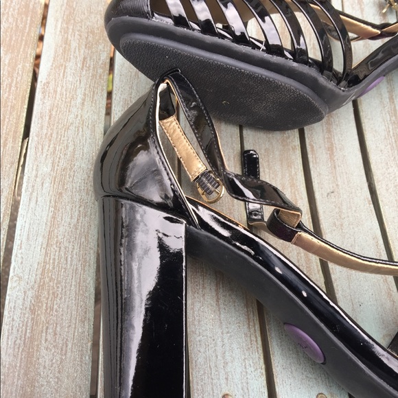 Women's me Too Black Chunky Leather Heels 8.5M NEW - Picture 3 of 5