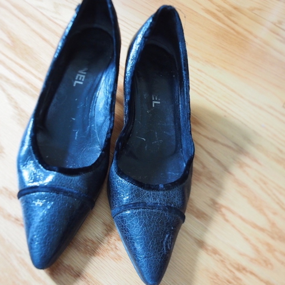 Chanel black pumps - Picture 3 of 8