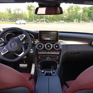 Meet your Posher, Tony