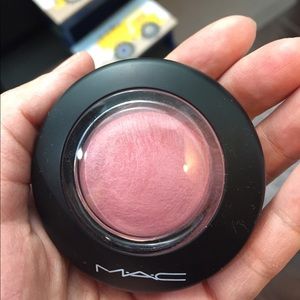 Mineralize blush by MAC