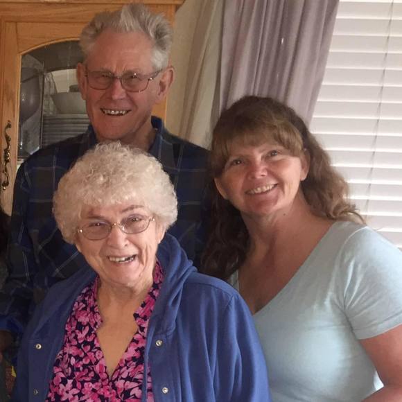 Meet your Posher, Robin - Picture 1 of 1