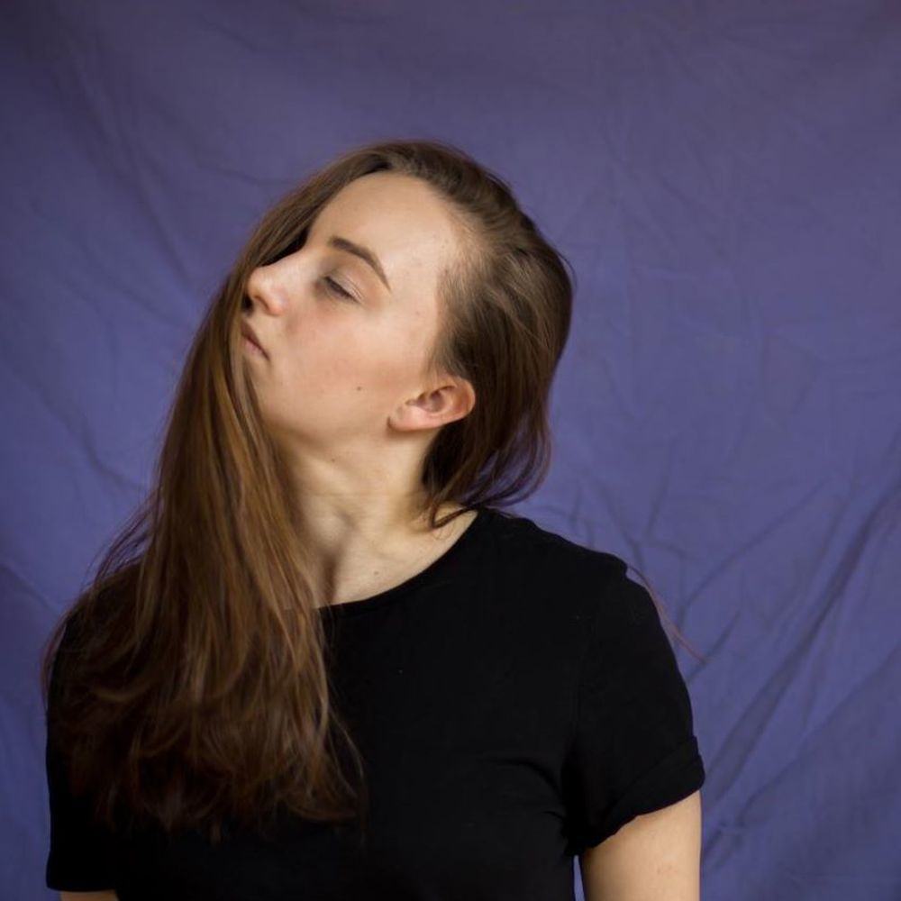 Meet your Posher, Amira