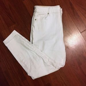 White Hot! NWT Loft Denim / Size 10P