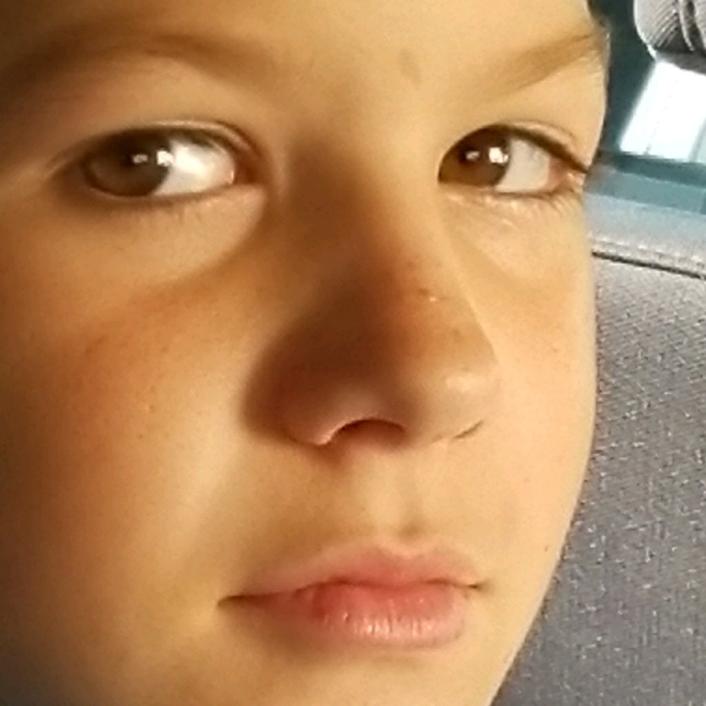 Meet your Posher, Logan