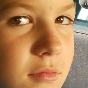 Meet your Posher, Logan