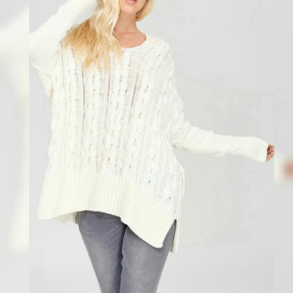 HP✨ Chunky Oversized Cable Knit Sweater Dark Olive - Picture 4 of 7