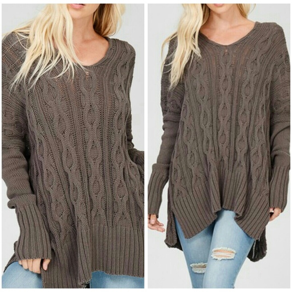 HP✨ Chunky Oversized Cable Knit Sweater Dark Olive - Picture 5 of 7