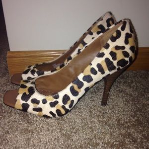 BCBGeneration Ariel Peep Toe Leopard Heel Size 8