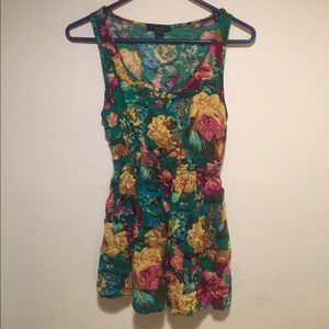 Floral sleeveless shirt