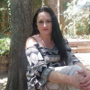 Meet your Posher, Whitney