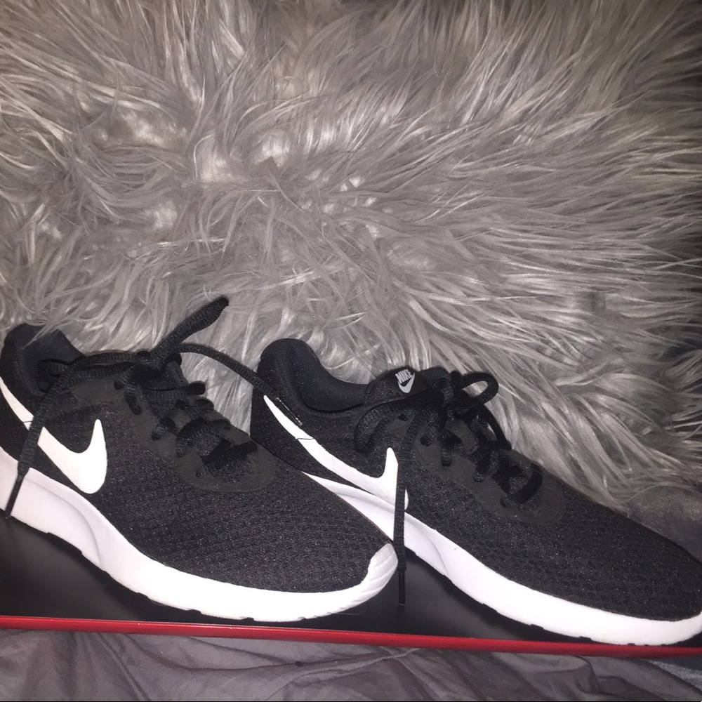 Nike womens running shoes