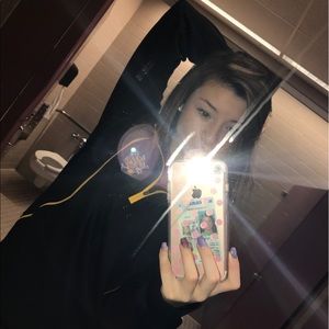 Meet your Posher, Shay