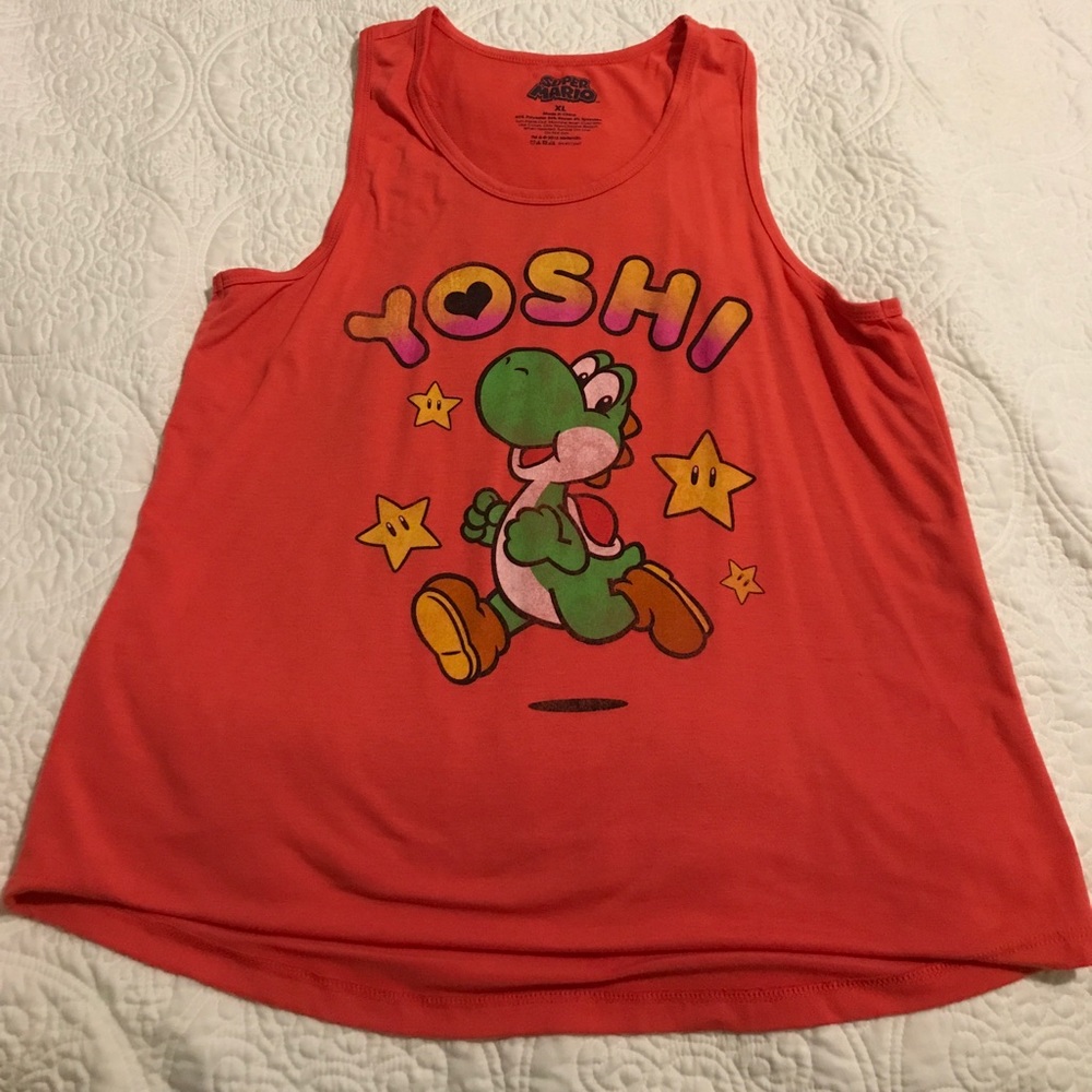 XL Super Mario Yoshi shirt