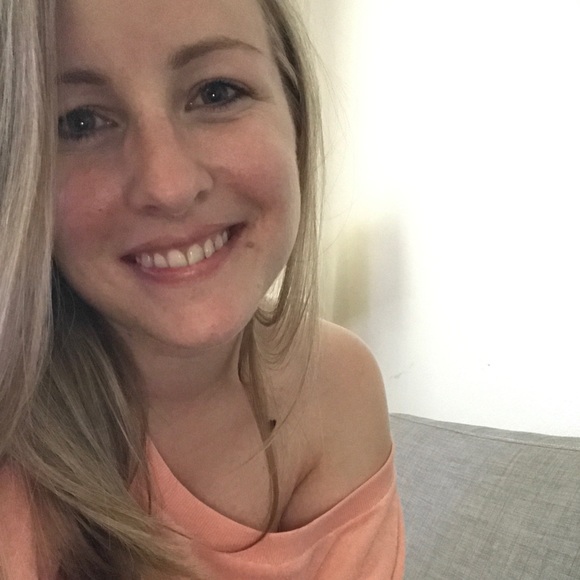 Meet your Posher, Jenny - Picture 1 of 1