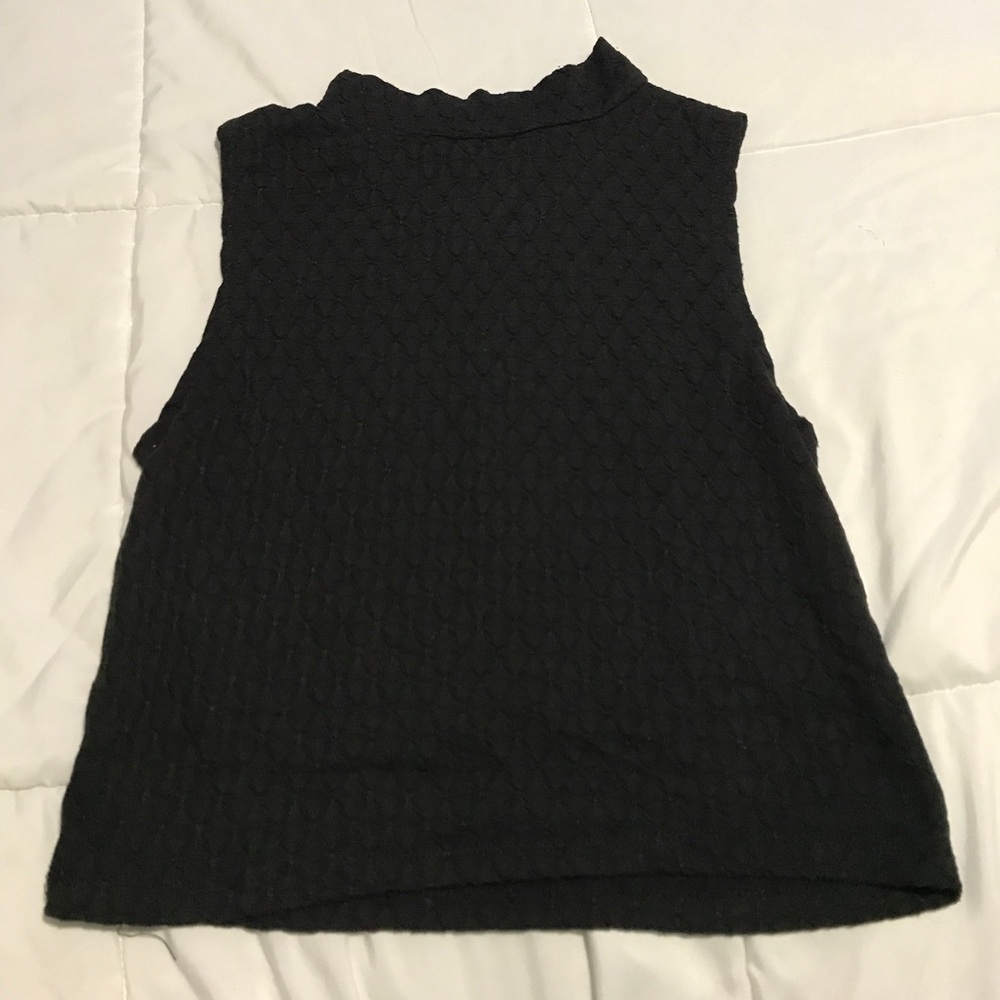 Black mid turtleneck top