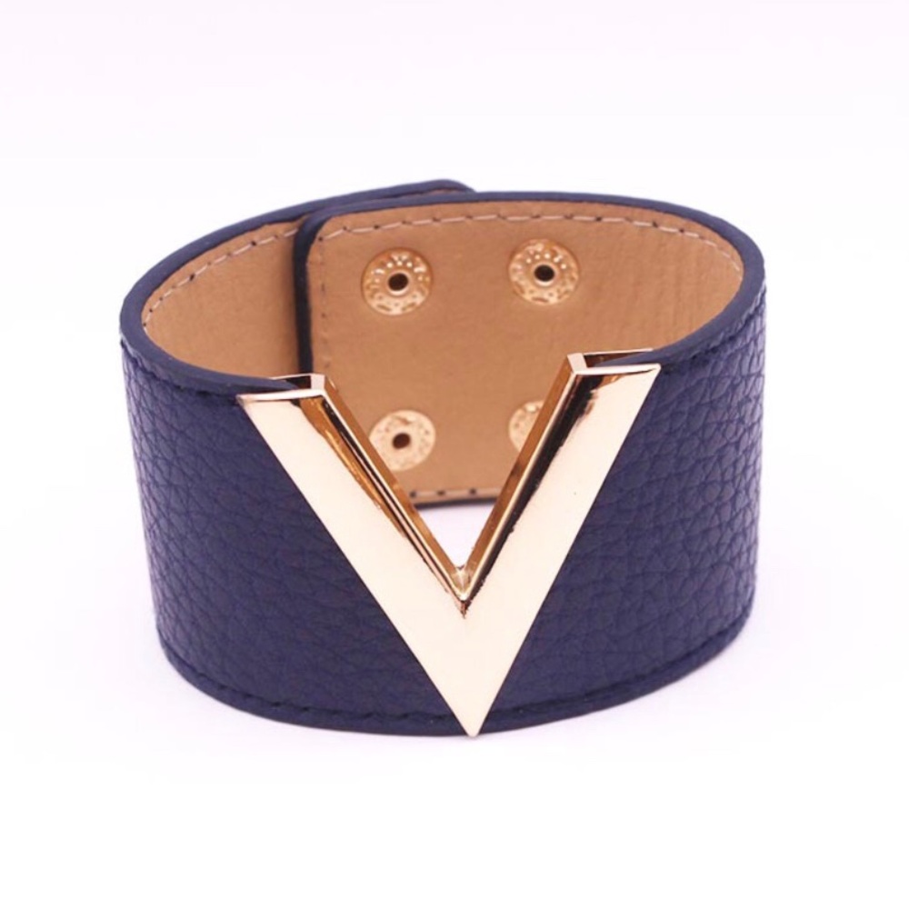 BLUE LEATHER CUFF BRACELET W/GOLD METAL V ACCENT