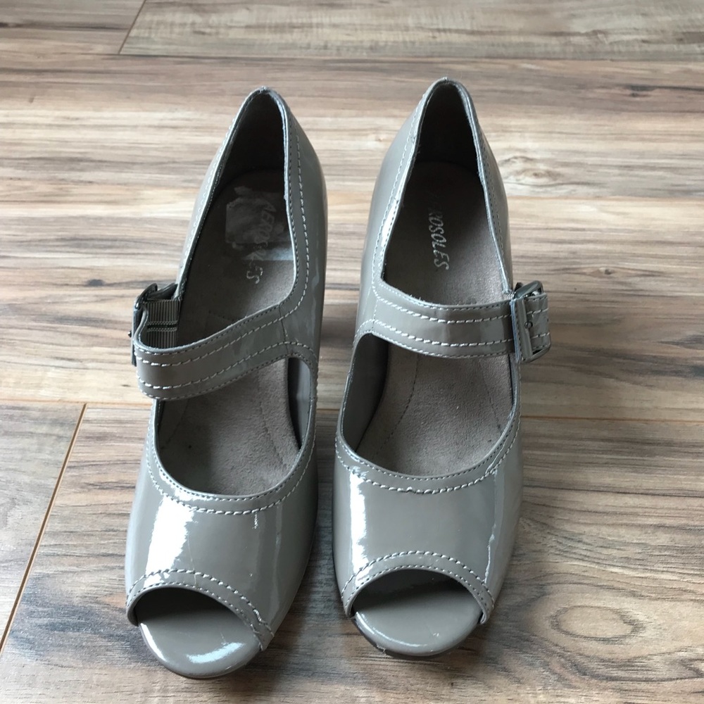 Aerosoles Patent Peep-toe Heels Size 10