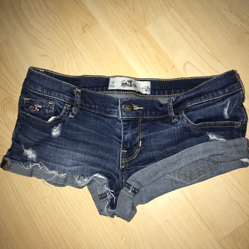 Hollister jean shorts