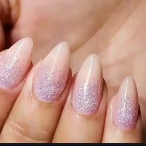 Meet your Posher, Ana