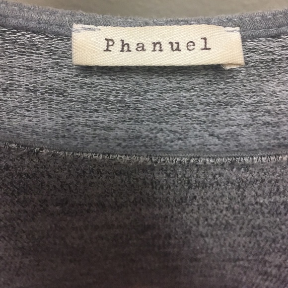 Lightweight oversized grey knit with open back - Picture 4 of 5