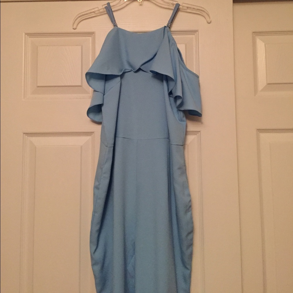 Women’s Ruffle-cold shoulder Jumpsuit