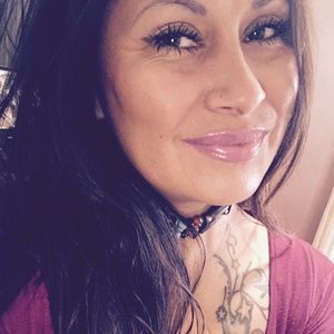 Meet your Posher, Delma