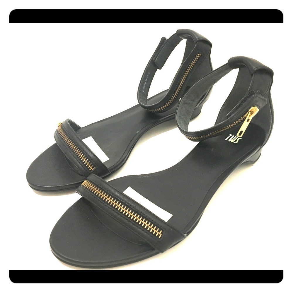 Camper TWS ankle strap sandals