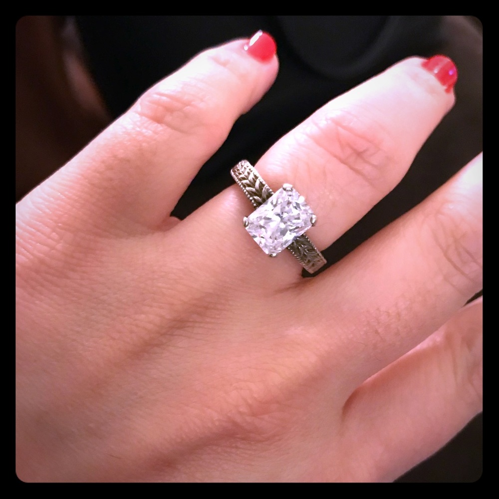 Sparkly Ring.