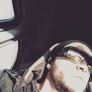 Meet your Posher, Clay