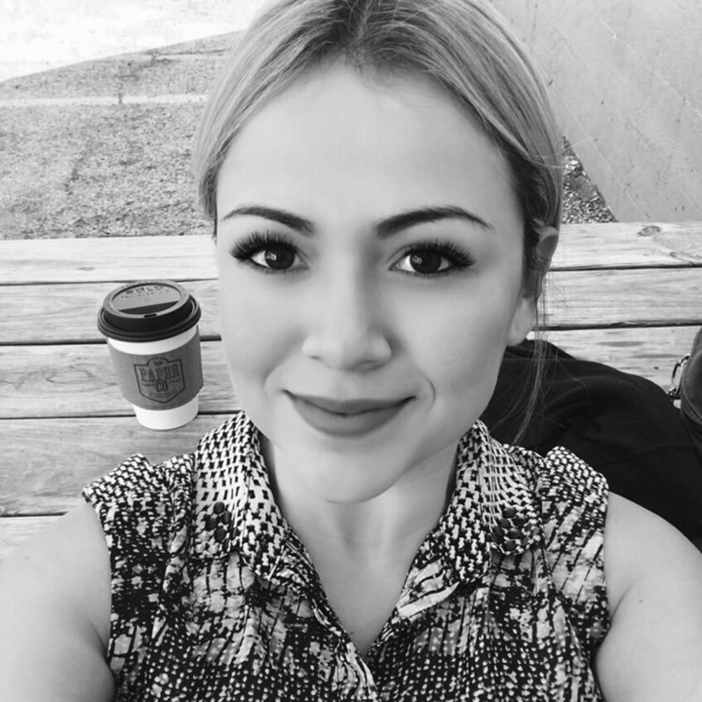 Meet your Posher, Perla