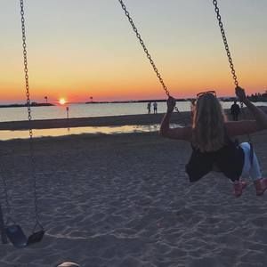 Meet your Posher, Christina