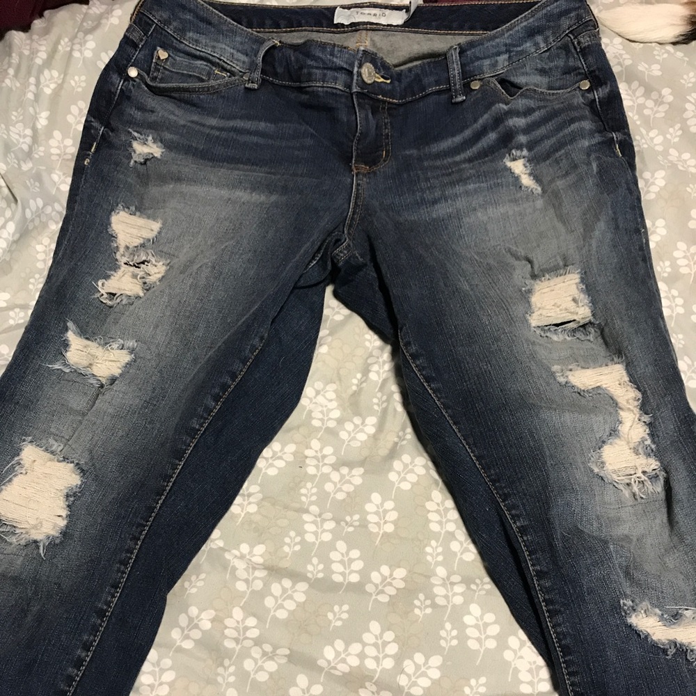 Torrid cropped jeans size 10