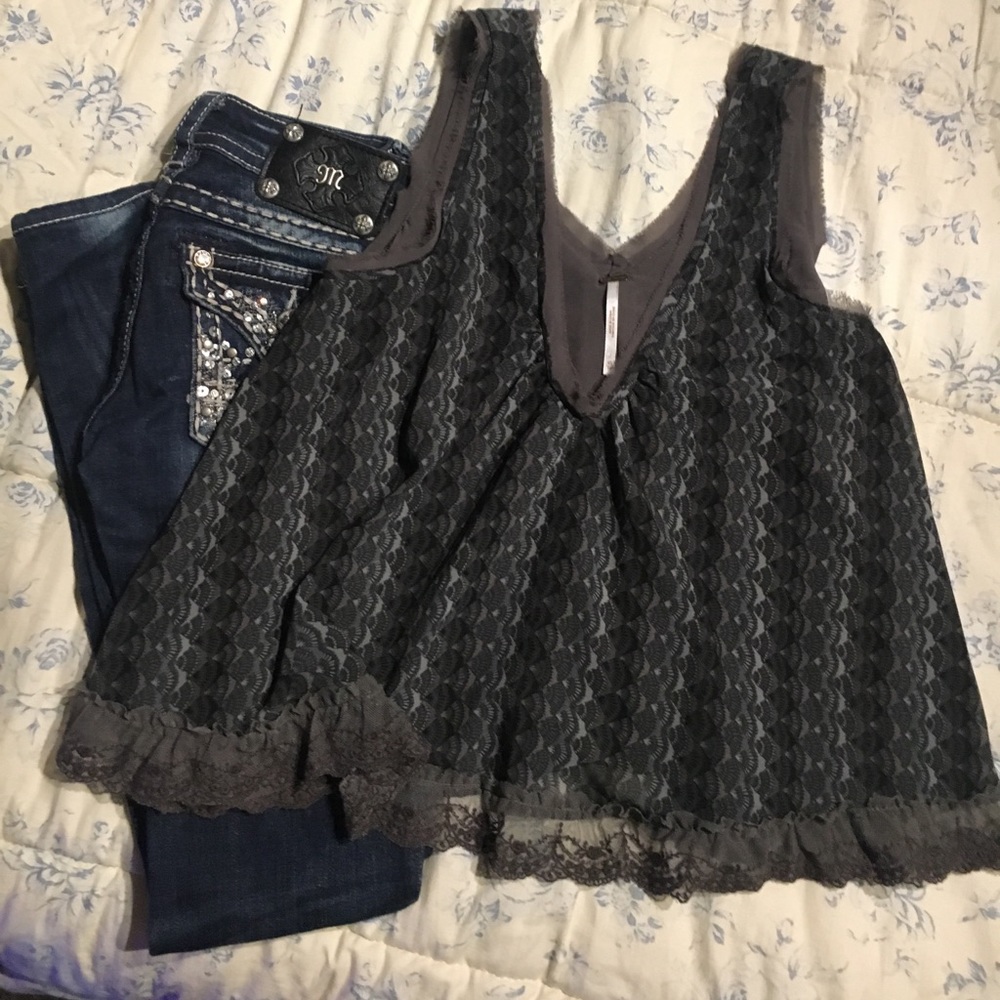 ❤️ Adorable Free People swing dressy tank