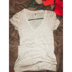 V-neck from pink