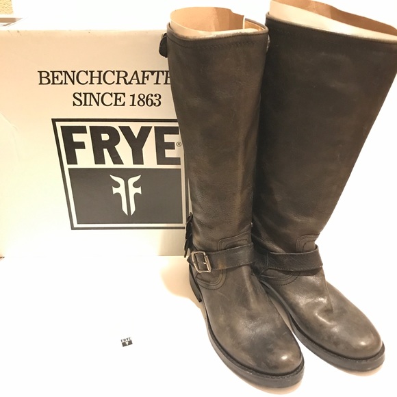 Frye Veronica Back Zip Boots - Picture 1 of 9