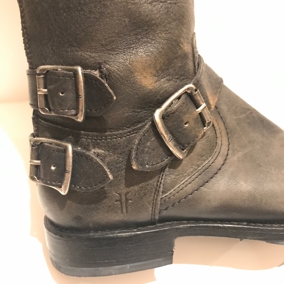 Frye Veronica Back Zip Boots - Picture 5 of 9