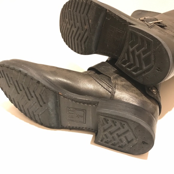 Frye Veronica Back Zip Boots - Picture 6 of 9