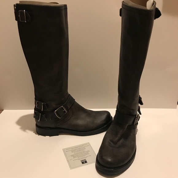 Frye Veronica Back Zip Boots - Picture 7 of 9