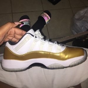Retro 11s White and Gold