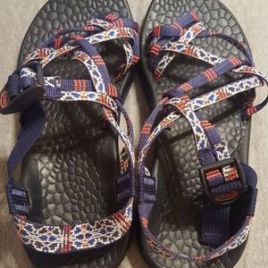 Chaco size 8 strappy sandal
