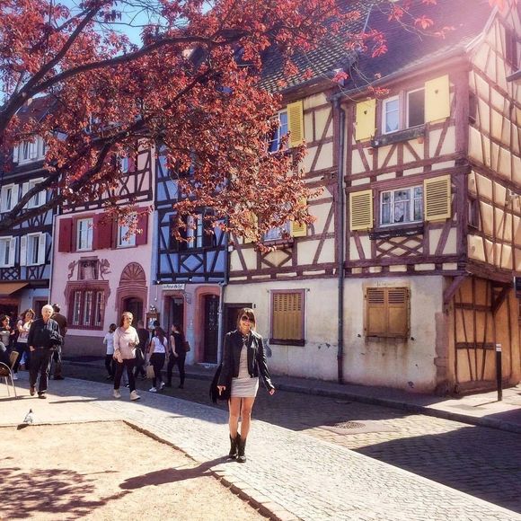 Meet your Posher, Joanna - Picture 2 of 2